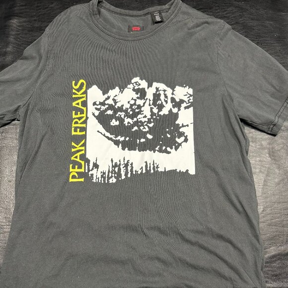 Men's Levis T-Shirt - Picture 1 of 4